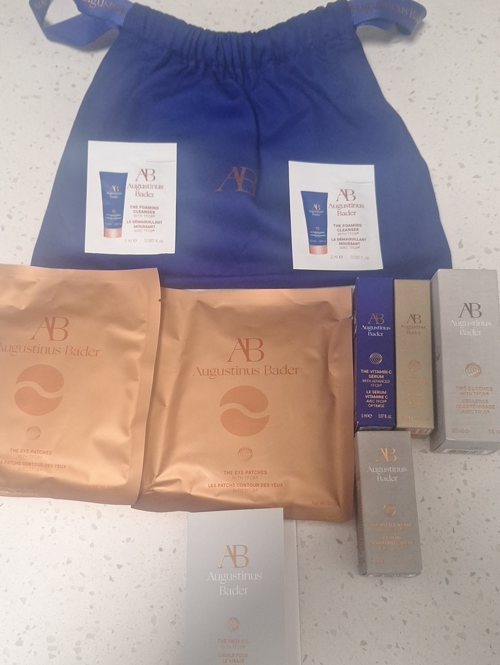 Blue Augustinus Bader Drawstring Bundle